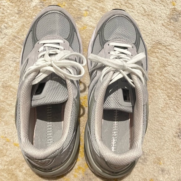 New Balance sneakers 990v5 gray size 8 1/2 - Picture 7 of 15